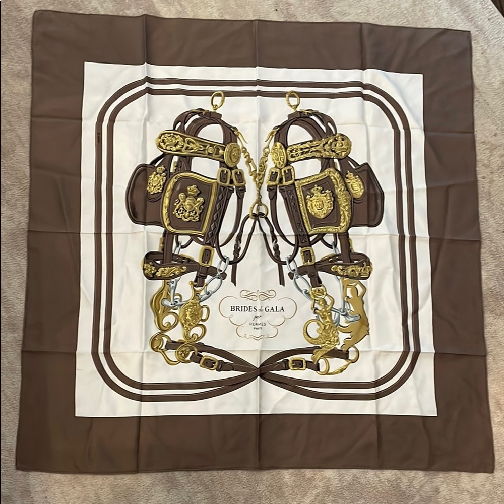 Hermes Brides De Gala preowned scarf 34x35 about